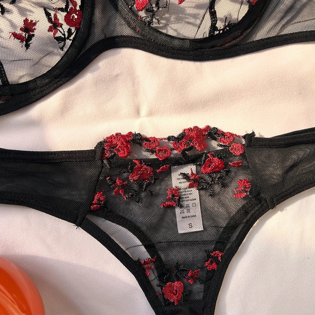 Sexy Set Womens Underwear Exotic Emotional Bra Set Embroidered Print