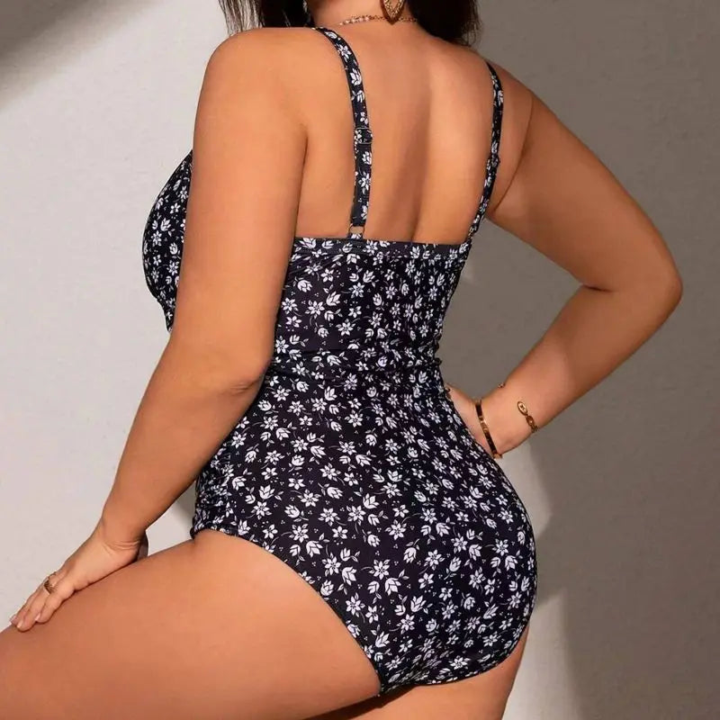 Summer Women's High Quality Plus Size One-piece Swimsuit