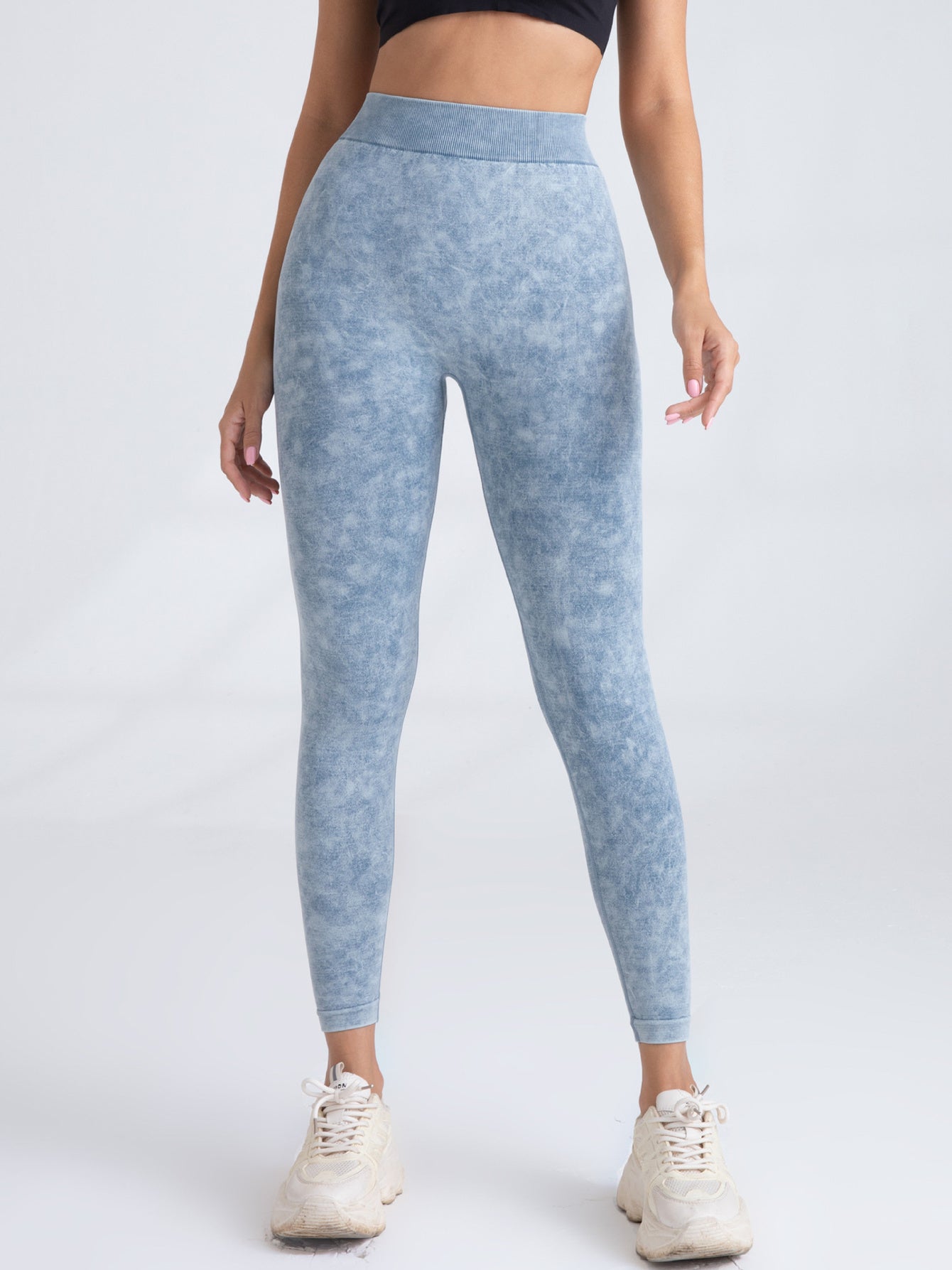 V Back Scrunch Butt Workout Leggings