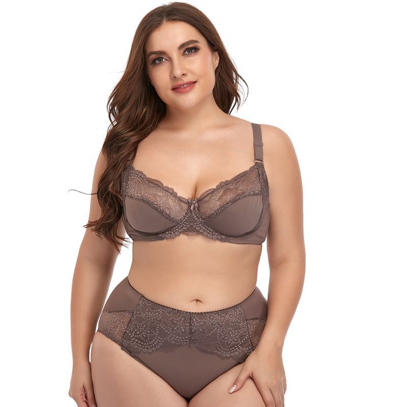 Plus Size Underwire Lace Trim Lingerie