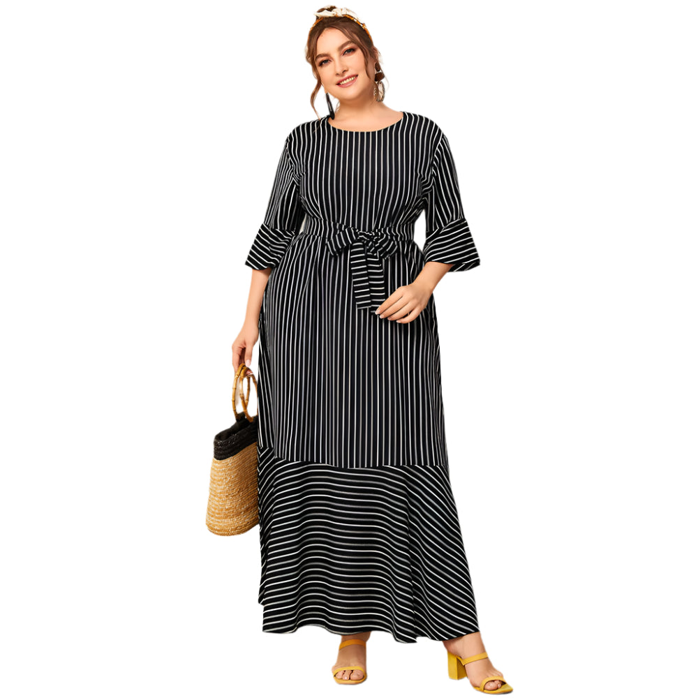 Plus size round neck striped dress