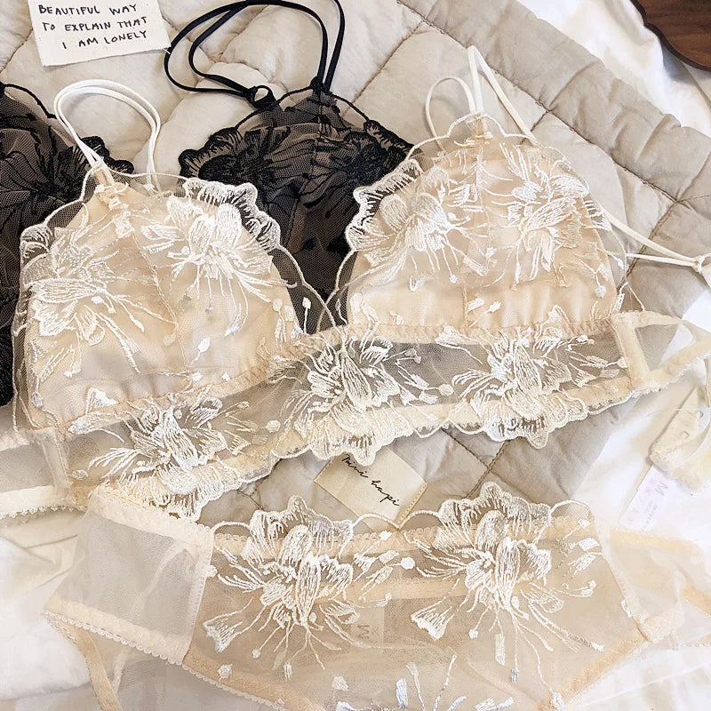 French Lace Flowers Embroidery Bra Set